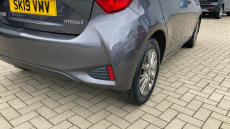 Toyota Yaris 1.0 VVT-i Icon 5dr Petrol Hatchback